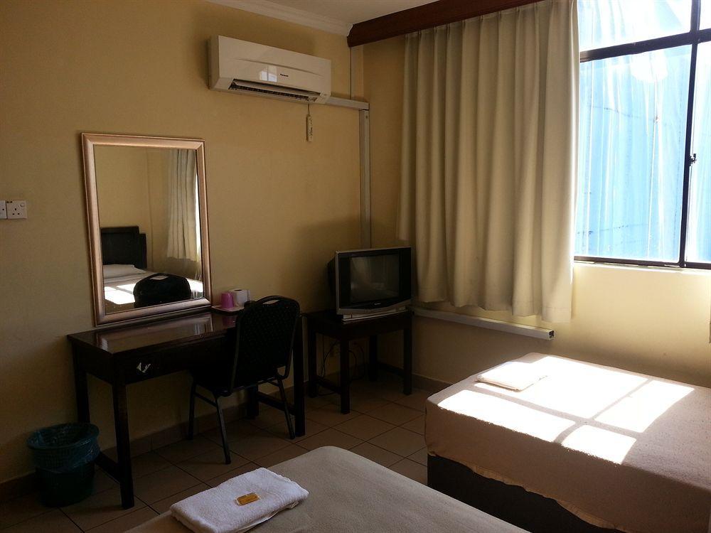 Hotel Sri Iskandar 2*