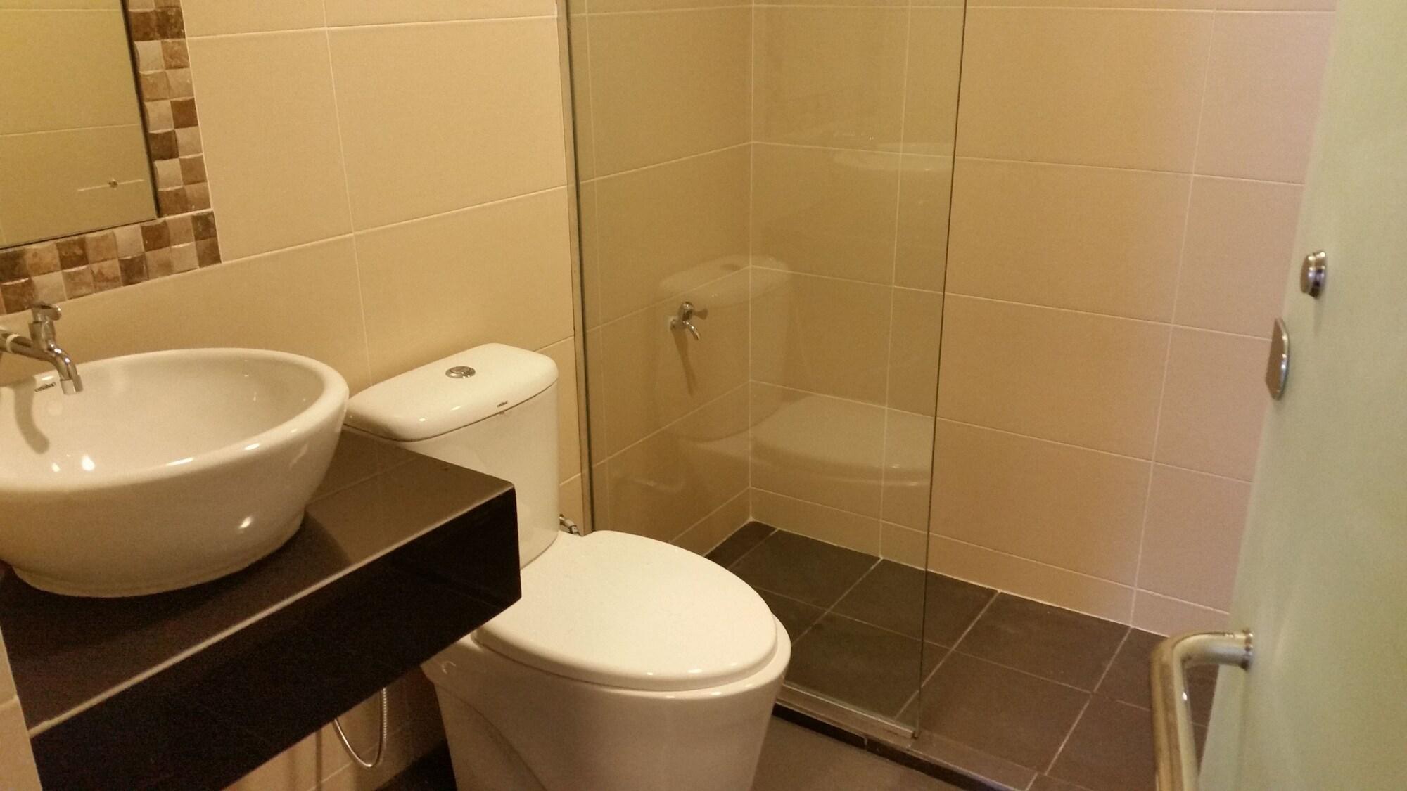 Sri Iskandar Hotel 2*