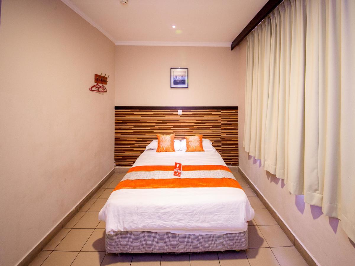 Sri Iskandar Hotel 2*